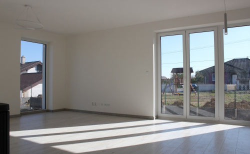 Dom na predaj 1 / Dom na predaj 1 - foto Dom na predaj 1 / Dom na predaj 1 - foto